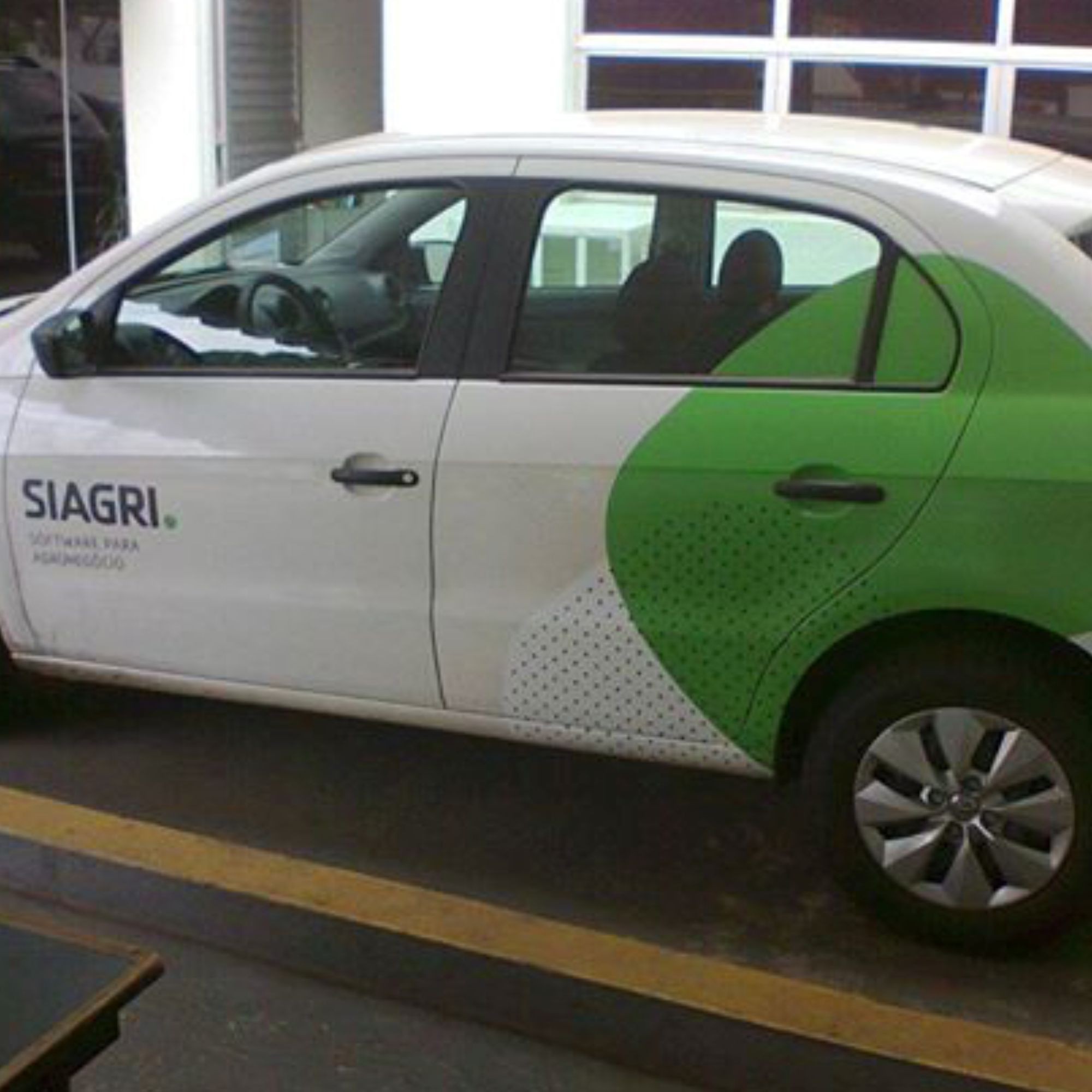 Plotagem De Veiculos